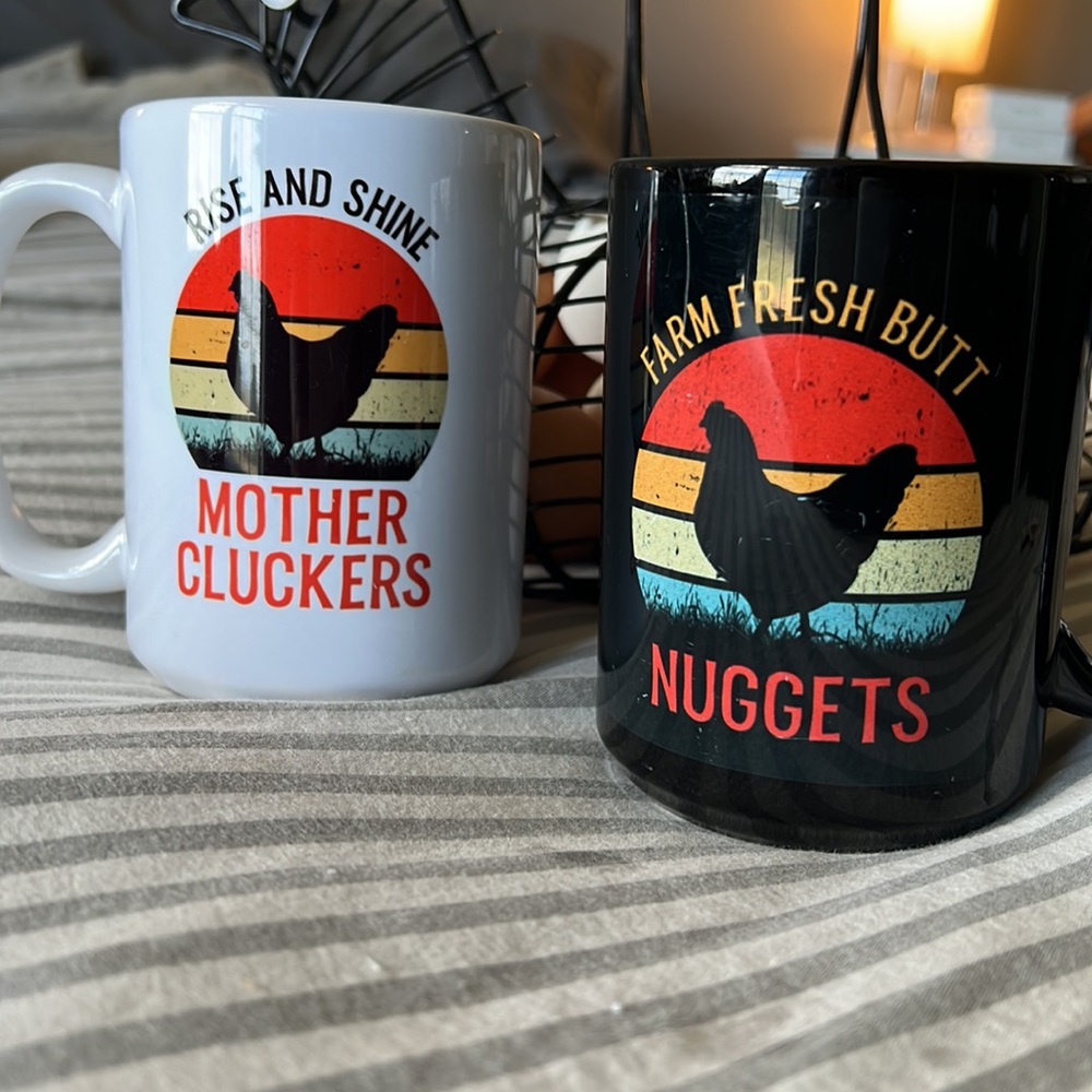📌 4/$20 - Pair of Chicken Mugs